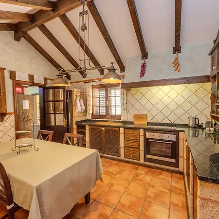 Luxury Canarian With Large Pool In Costa Apartamento