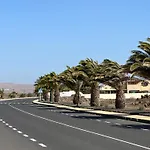 Luxury Canarian With Large Pool In Costa * Teguise (Lanzarote)
