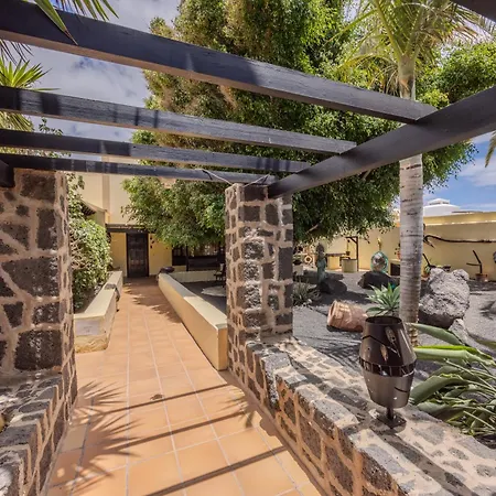 דירה Luxury Canarian With Large Pool In Costa טגיסי